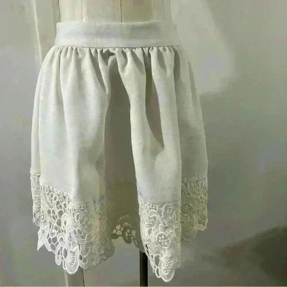 Express White Floral Lace‎ Bottom Skirt, Size 4